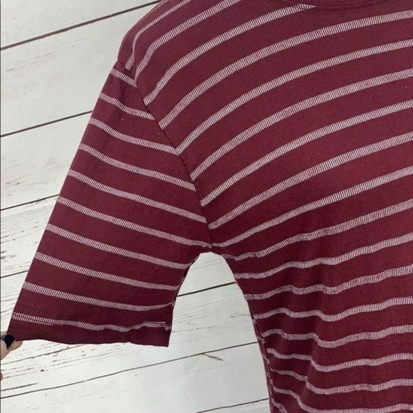 OT Revolution‎ Men's Burgundy White Striped Short Sleeve Shirt Size Medium - Picture 6 of 7